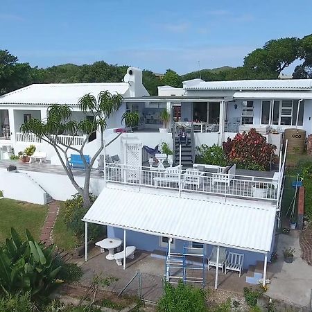 Blue'S Guest House - East London Bonza Bay Bagian luar foto