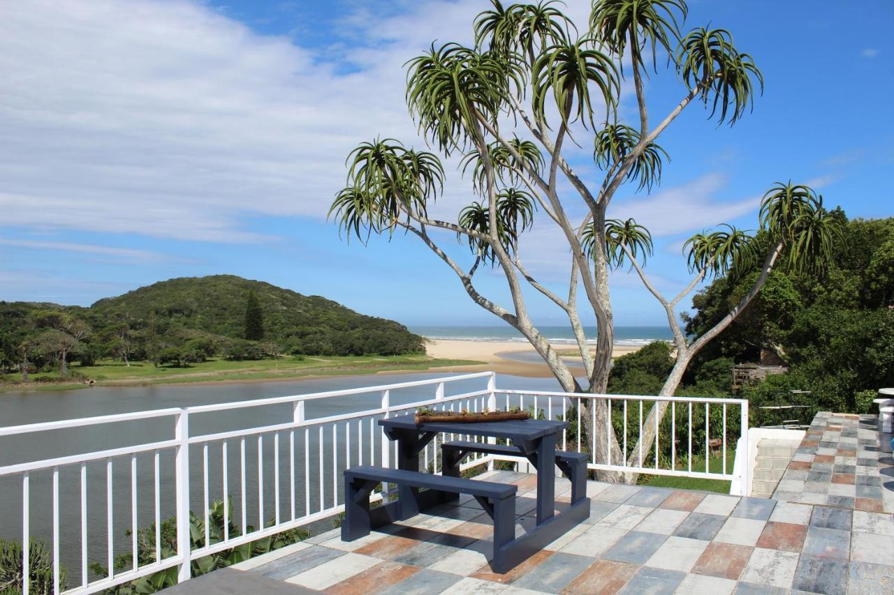 Blue'S Guest House - East London Bonza Bay Bagian luar foto