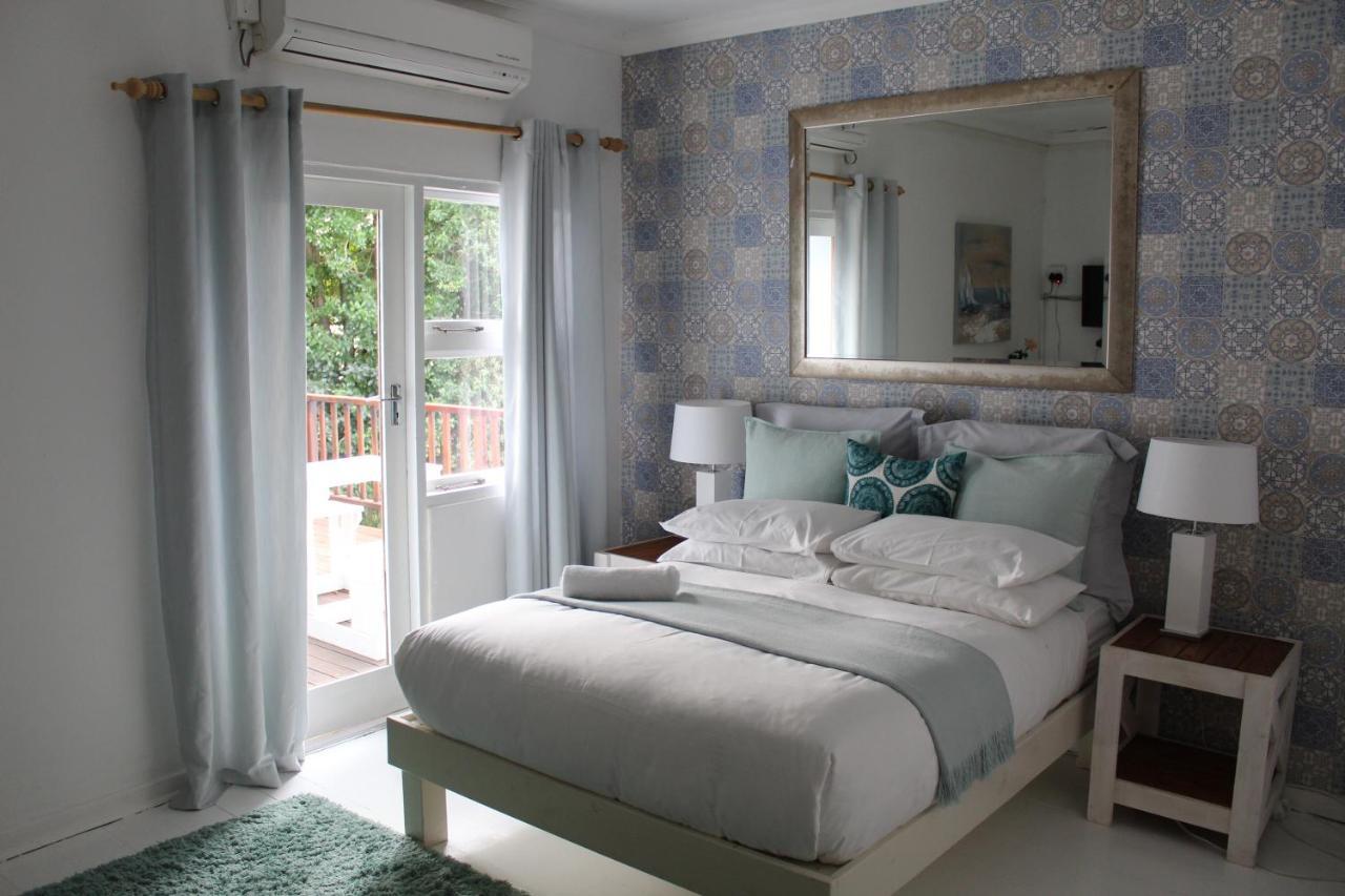 Blue'S Guest House - East London Bonza Bay Bagian luar foto